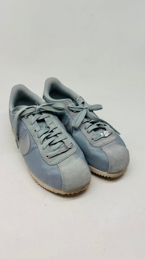 Nike Sneakers Blue 7.5