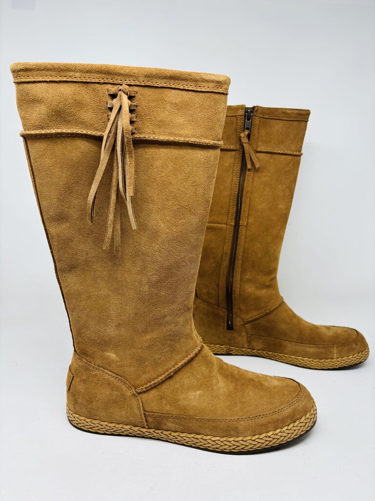 UGG Boots Tan 10