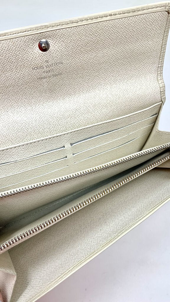 Louis Vuitton LUXURY WALLET Ivory