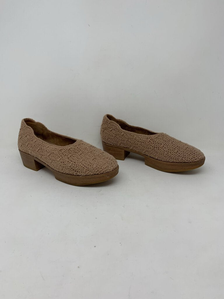 Beklina Clogs Beige 7