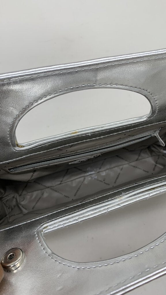 Apri Crossbody Bag Silver