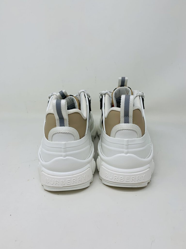 Burberry Sneakers Tan/White 8.5