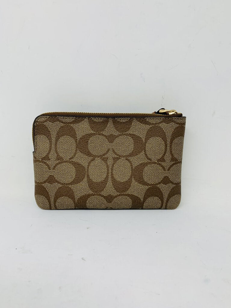 Coach Wristlet Tan Signature/Multi