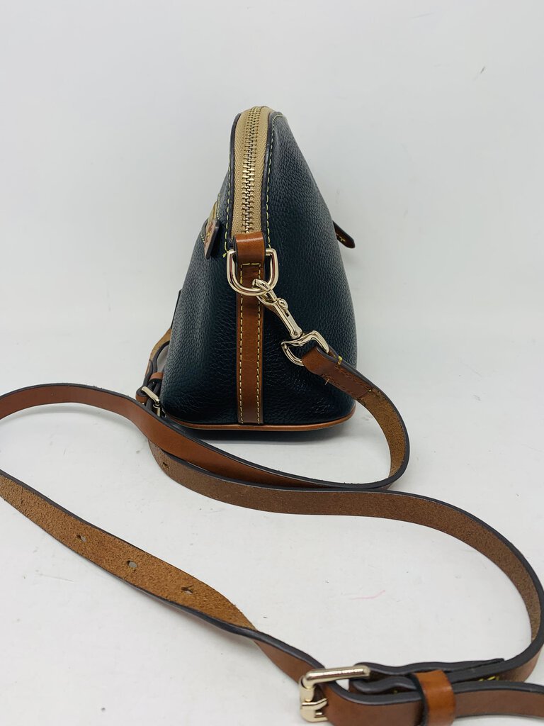 Dooney & Bourke Crossbody Bag Black