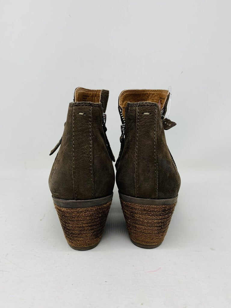 Frye Ankle Boots Brown 7.5