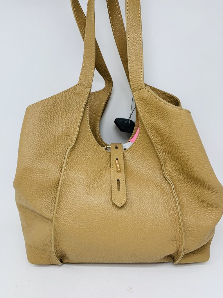 Tote Le Monde Handbag Tan