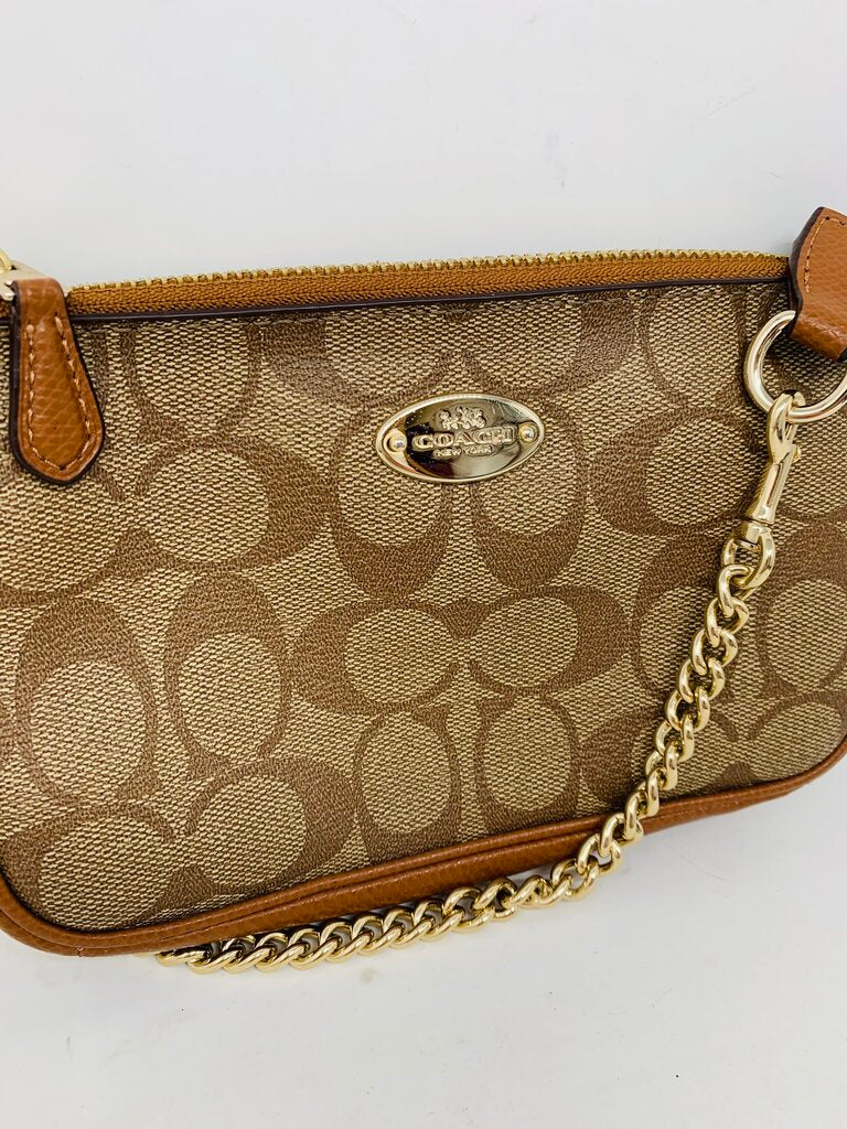 Coach Wristlet Tan Signature
