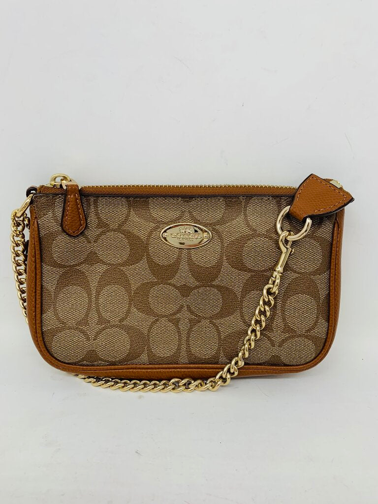 Coach Wristlet Tan Signature