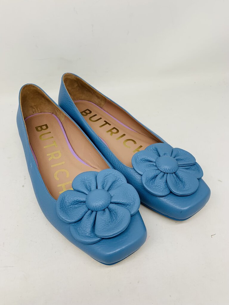 Butrich Flats Blue 8
