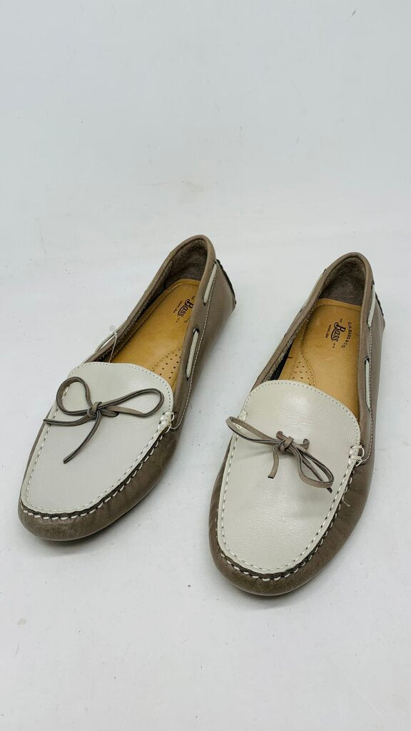 G. H. Bass & Co. Loafers Taupe 9.5