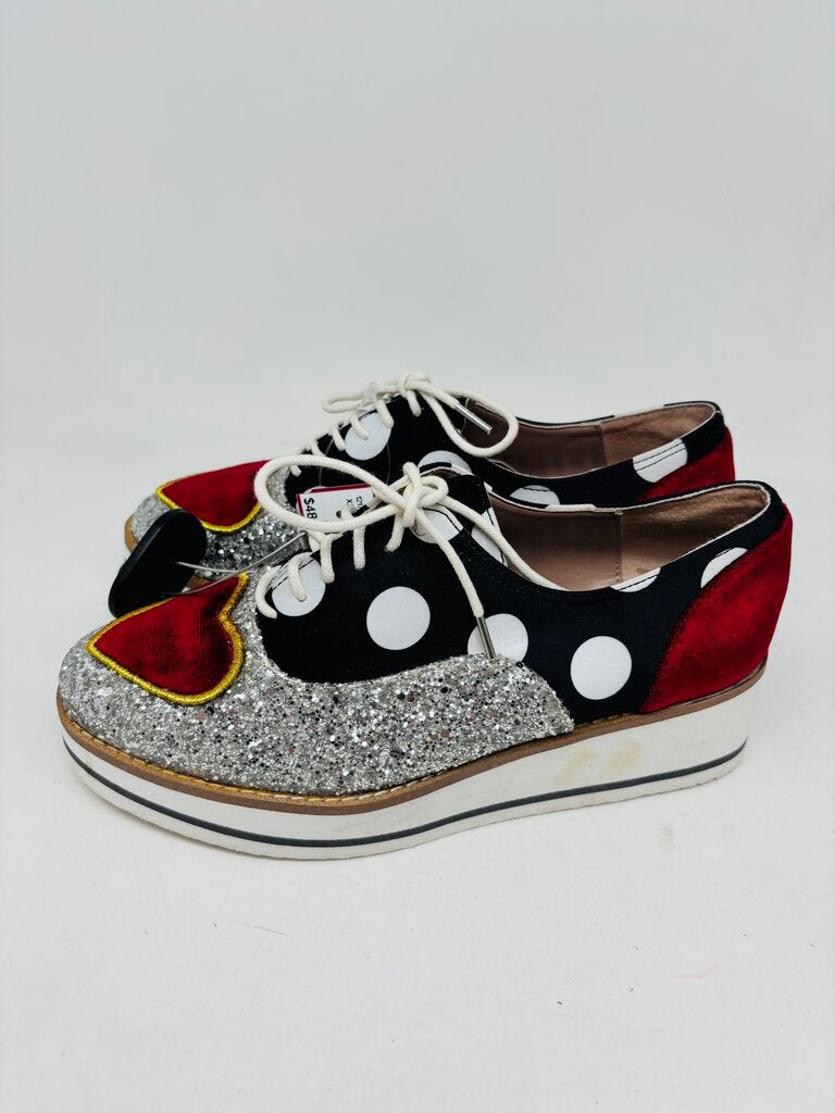 Betsey Johnson Oxfords Silver 6