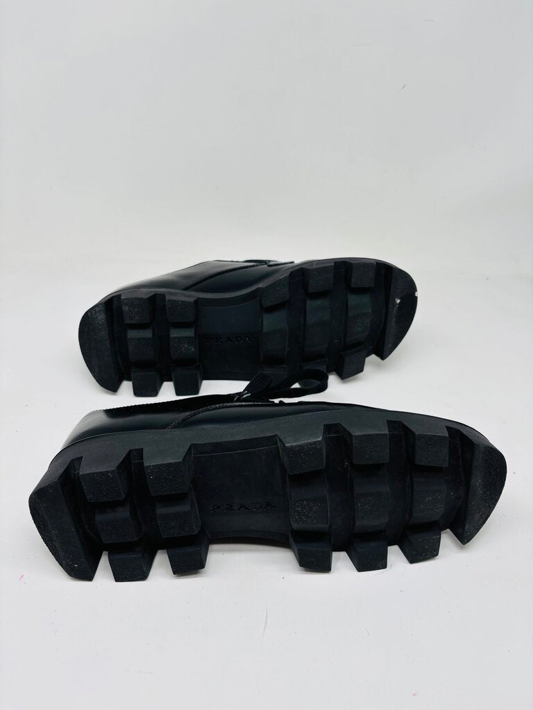 Prada LUXURY SHOES Black 9