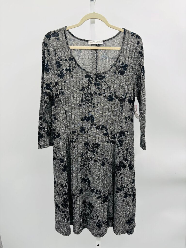 Jamie & Layla Dress Grey XL