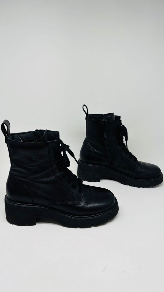 Camper Ankle Boots Black 7.5