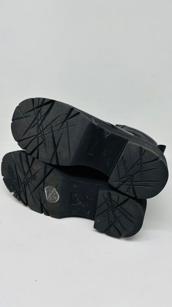 Camper Ankle Boots Black 7.5