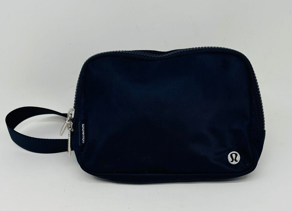 Lululemon Belt Bag Navy