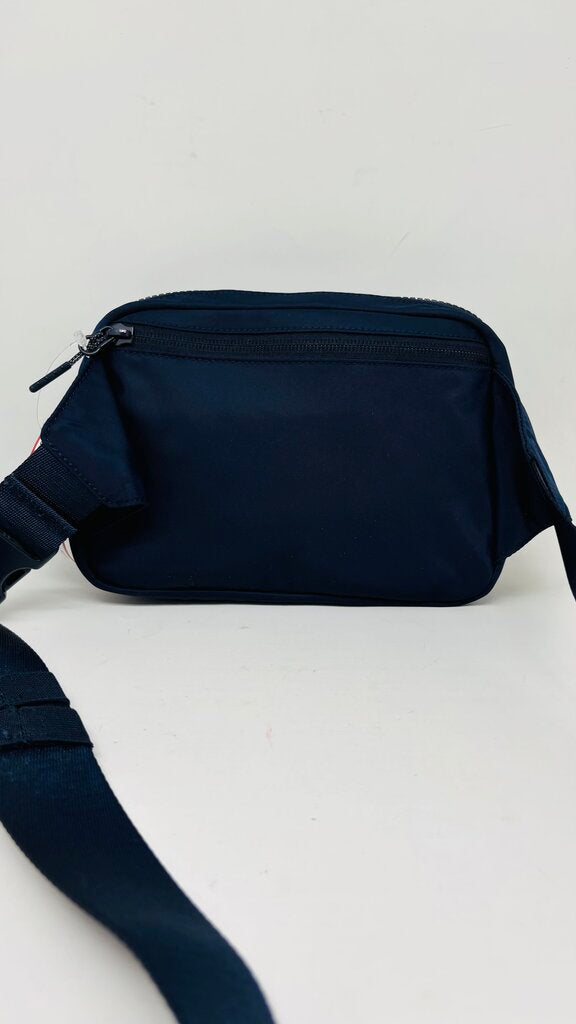 Lululemon Belt Bag Navy