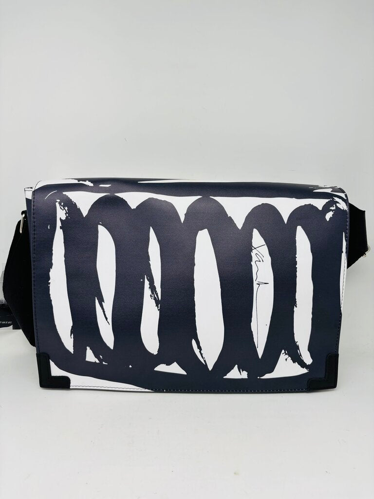 Black Line Crazy Messenger Bag White