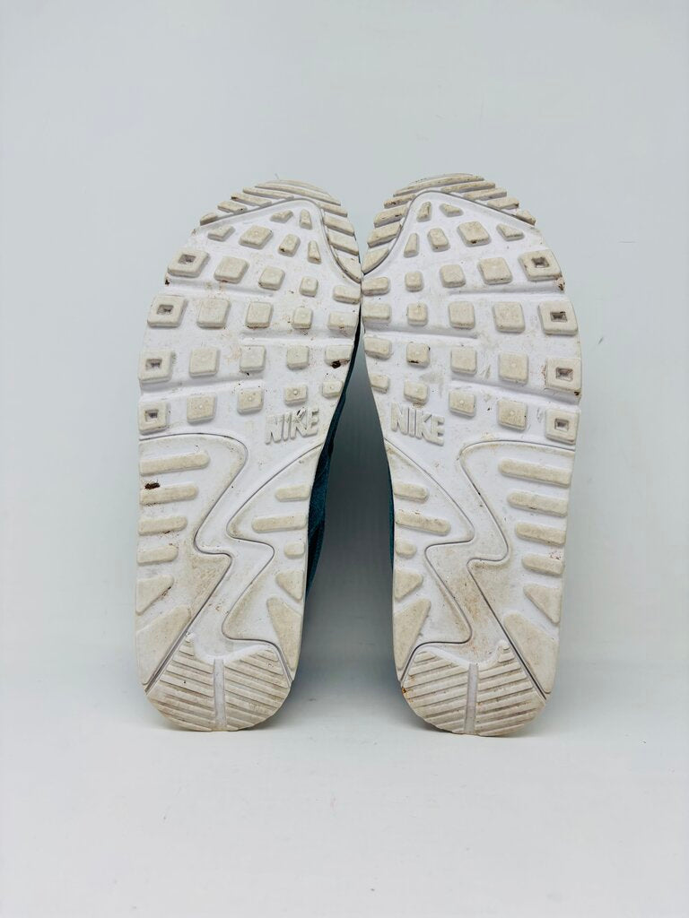 Nike Sneakers Teal 8.5