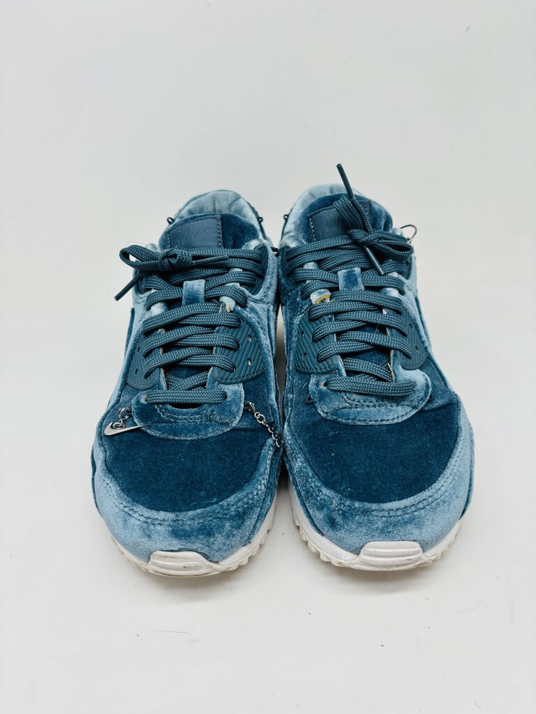 Nike Sneakers Teal 8.5