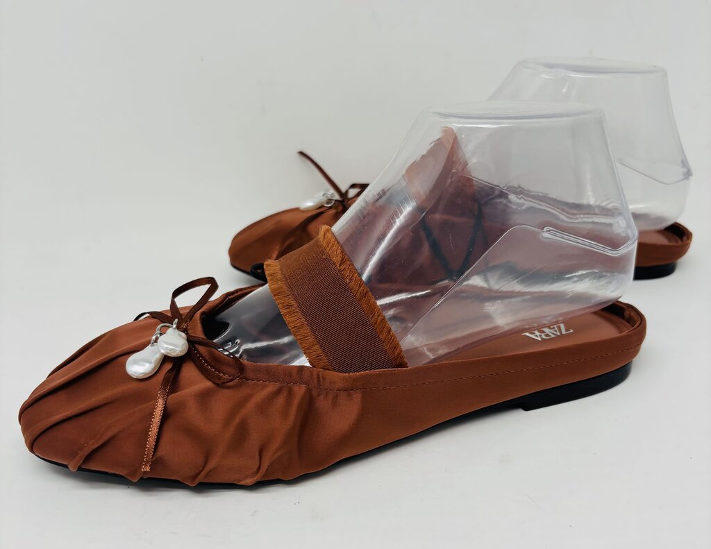 Zara Flats Brown 6.5