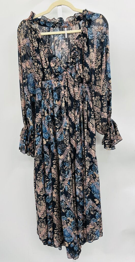 Free People Maxi Dress Black M