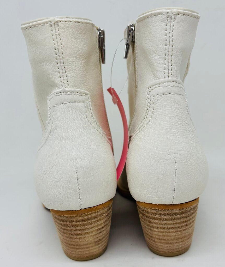 Dolce Vita Ankle Boots Ivory 8