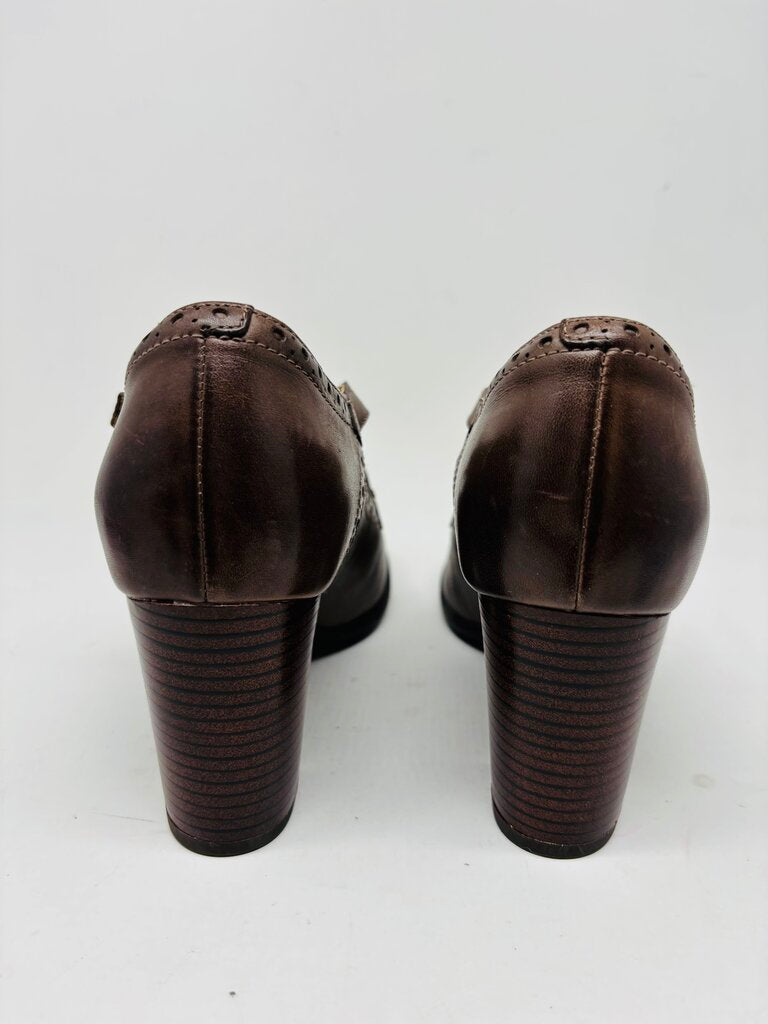 Clarks Heels Brown 6.5