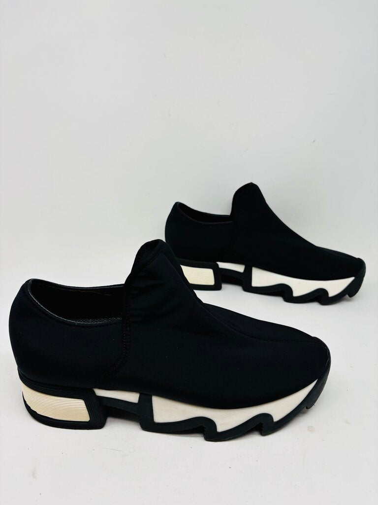 iRi Sneakers Black 8.5