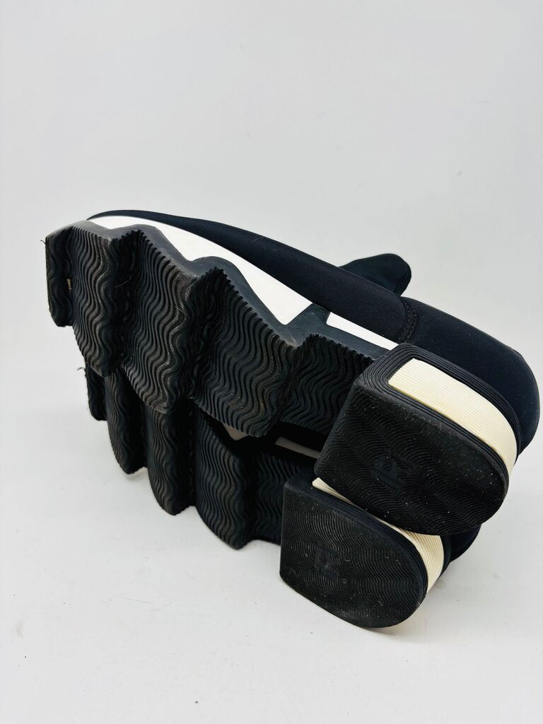 iRi Sneakers Black 8.5