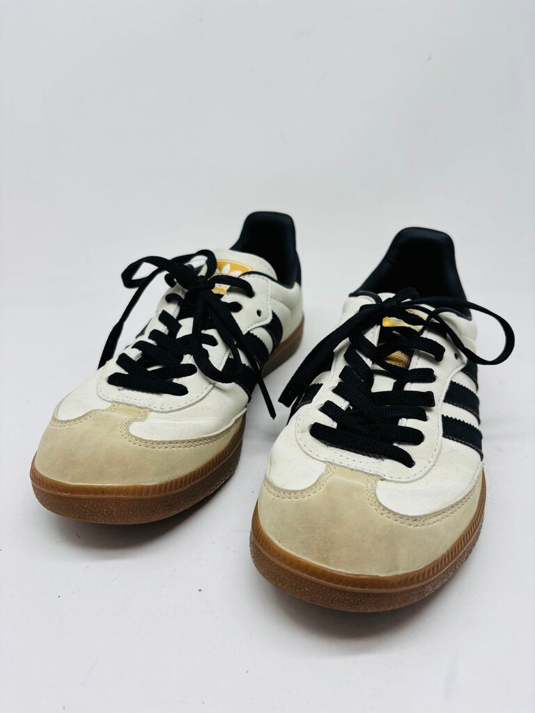 Adidas Sneakers Beige 6.5