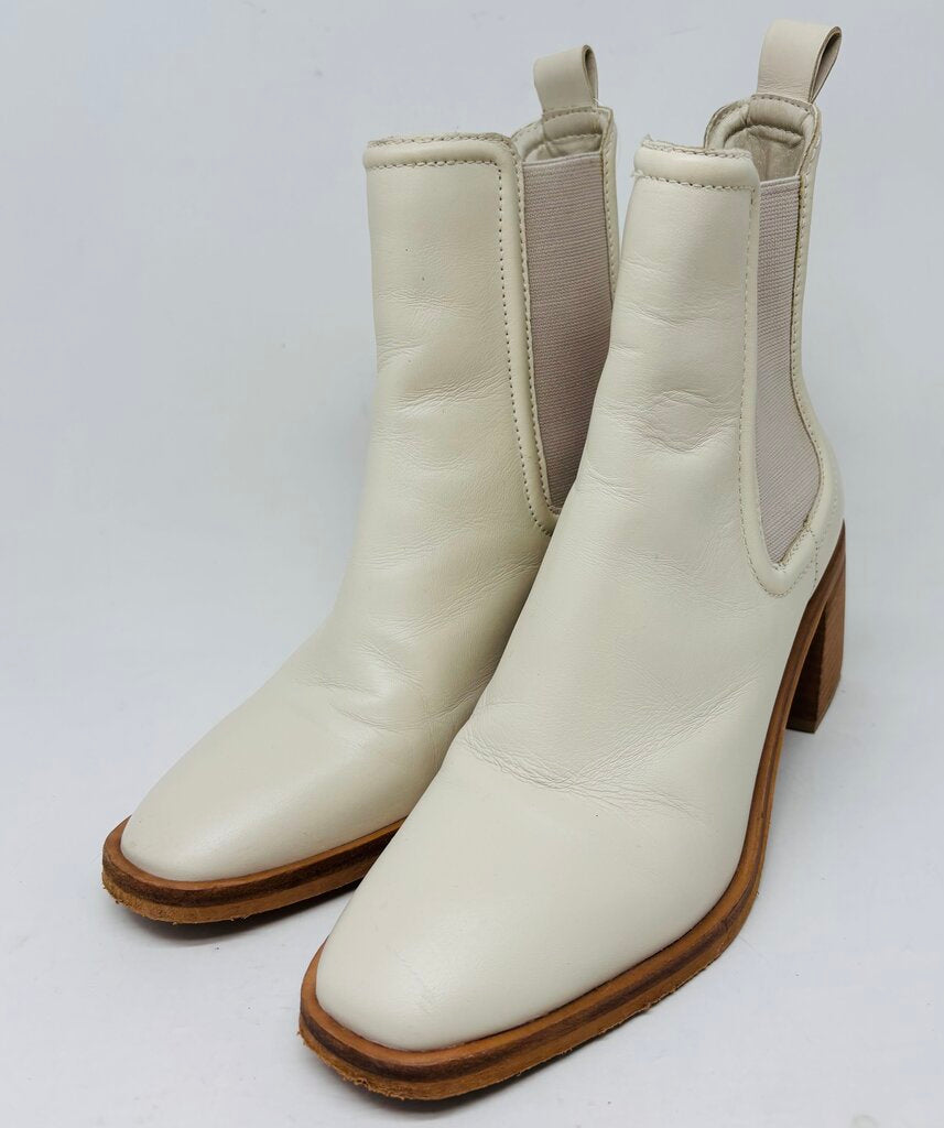 Dolce Vita Ankle Boots Beige 6.5