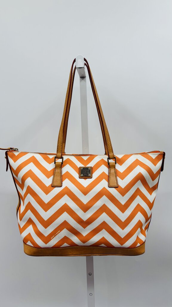 Dooney & Bourke Tote Orange