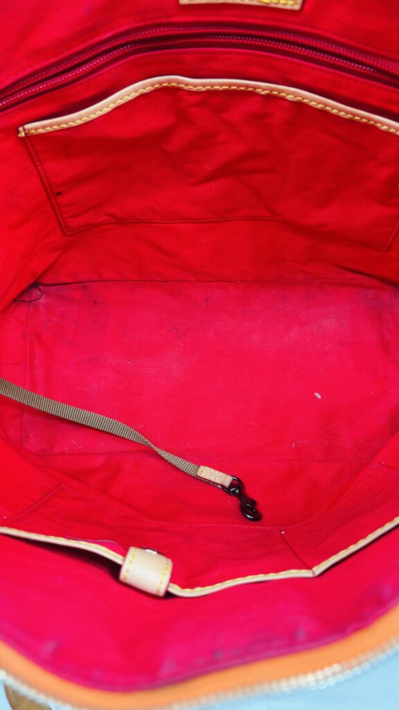 Dooney & Bourke Tote Orange