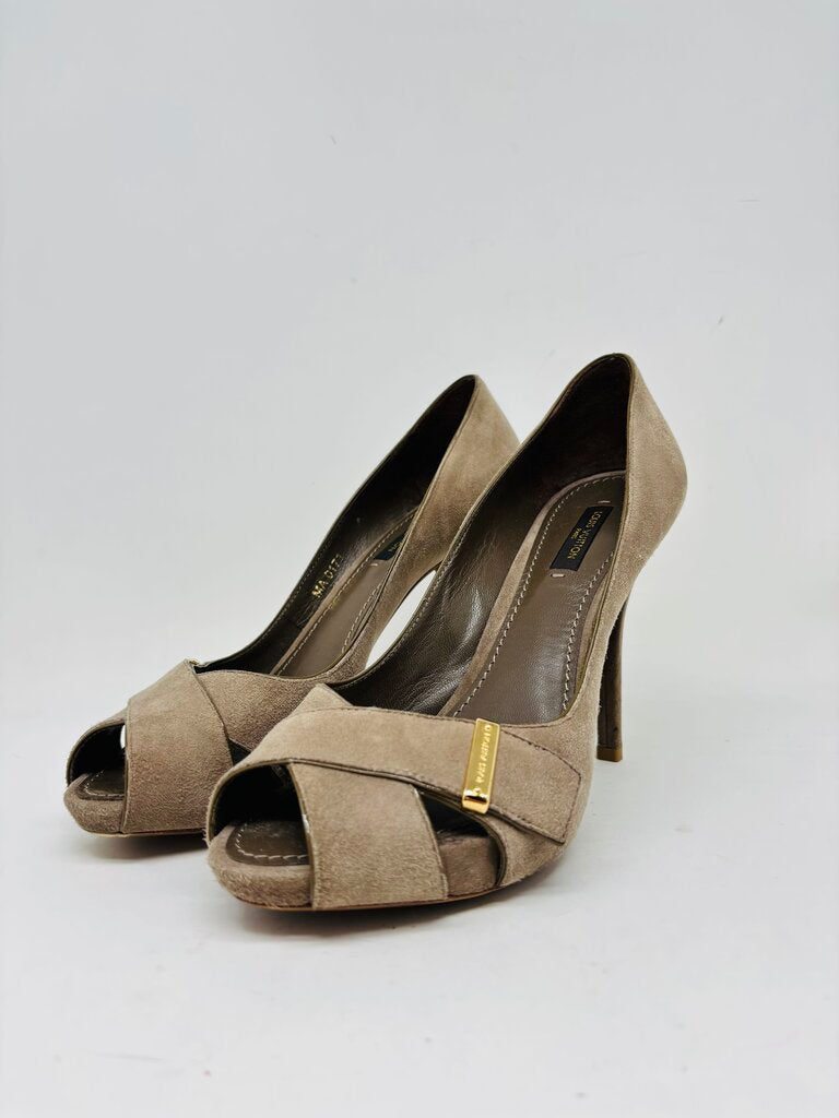 Louis Vuitton LUXURY SHOES Taupe 6.5