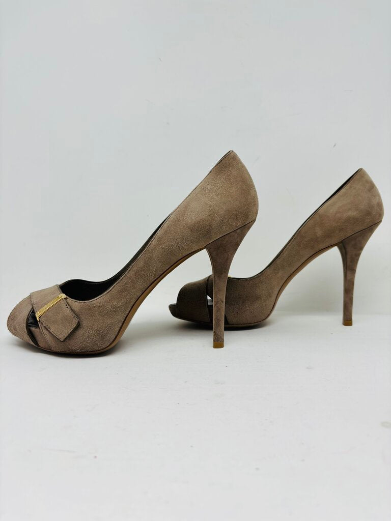Louis Vuitton LUXURY SHOES Taupe 6.5