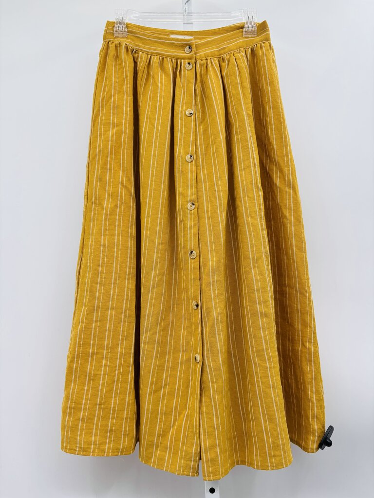 Akaiv Skirt Midi Yellow M