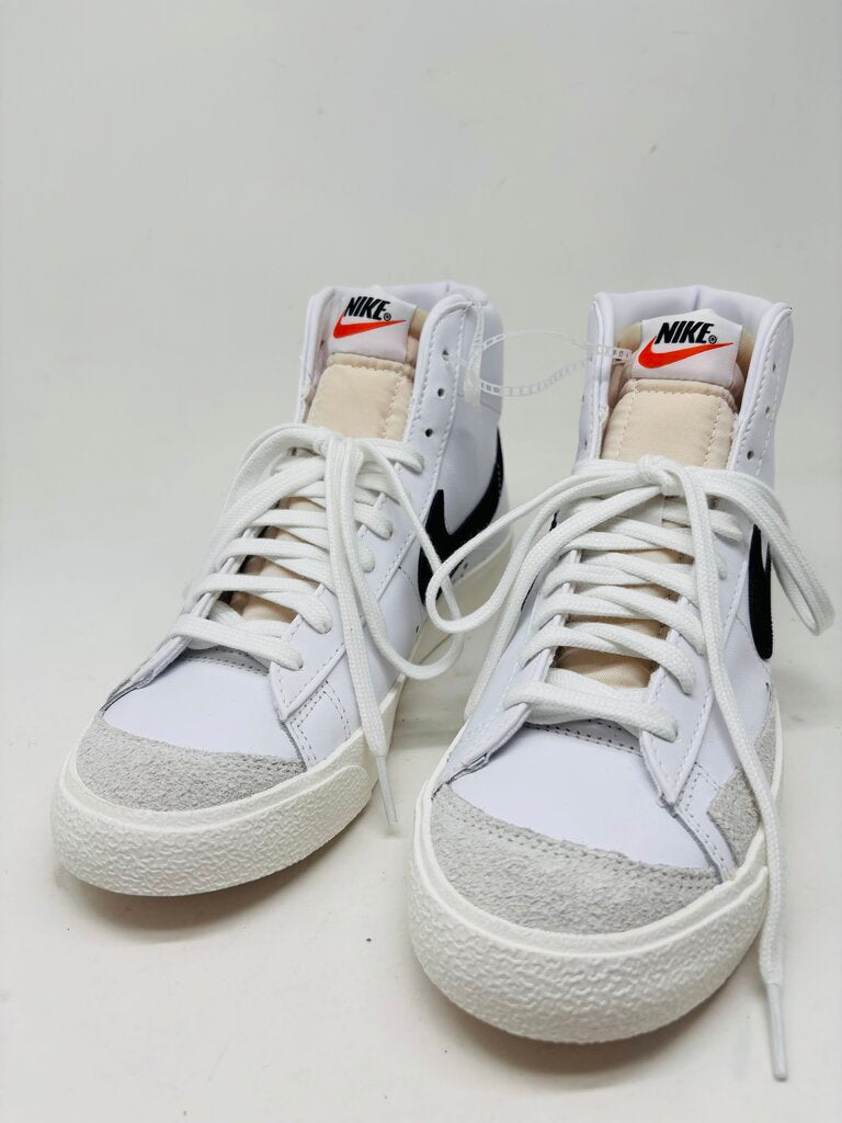 Nike Sneakers White 9