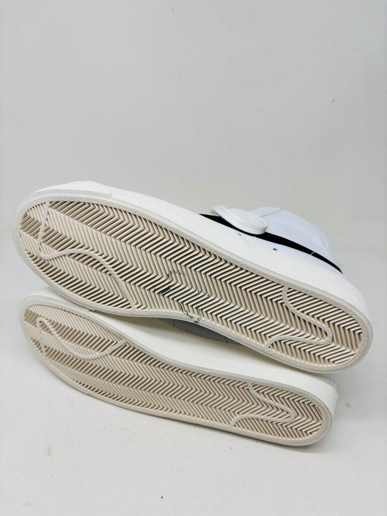 Nike Sneakers White 9