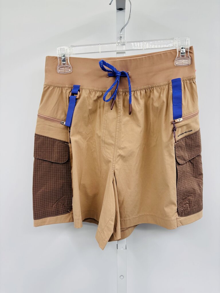 Lululemon Active Shorts Beige S