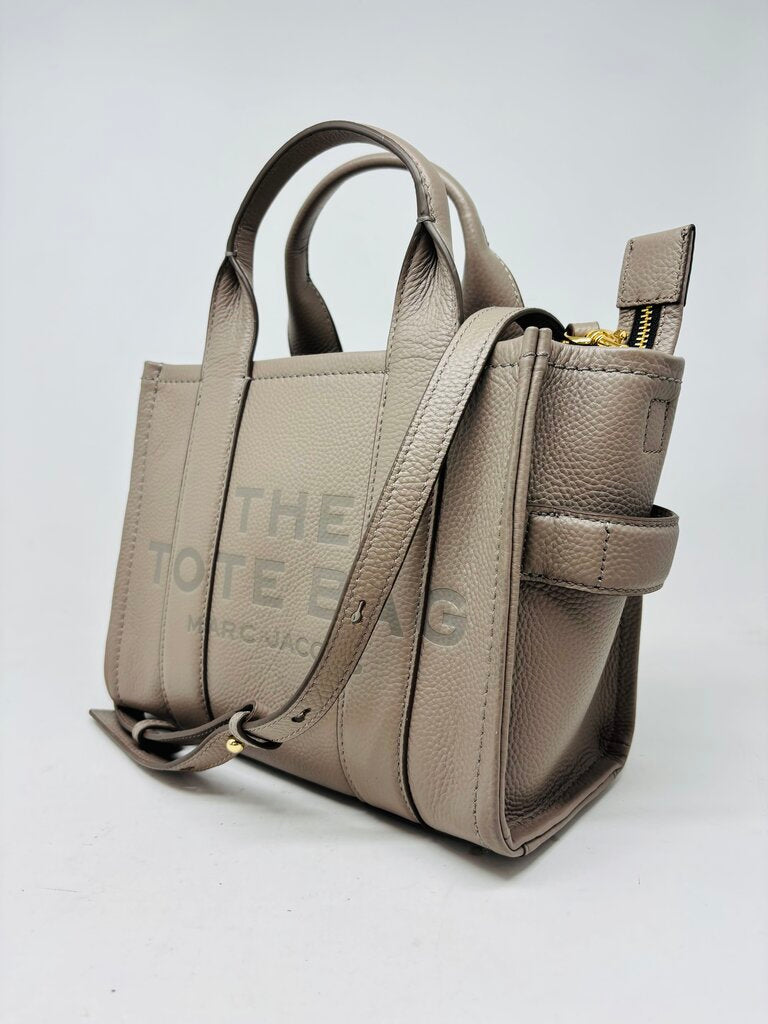 Marc Jacobs LUXURY HANDBAGS Taupe