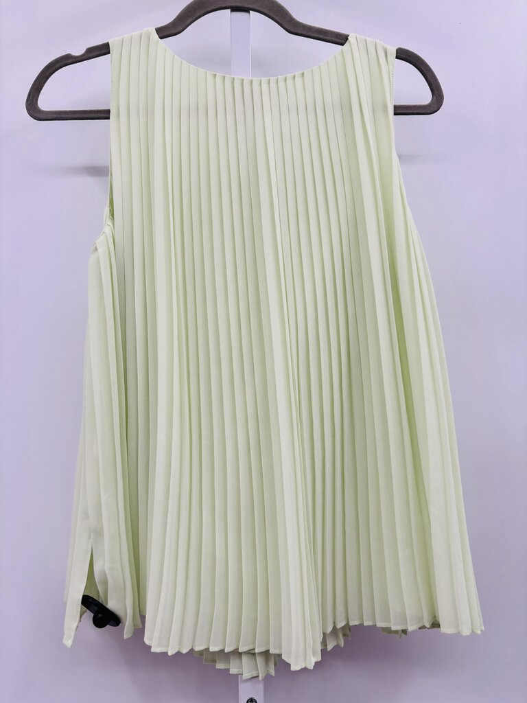 Banana Republic Top Green XS