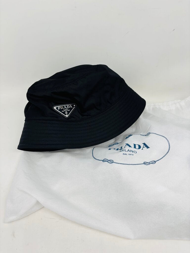 Prada LUXURY HAT Black
