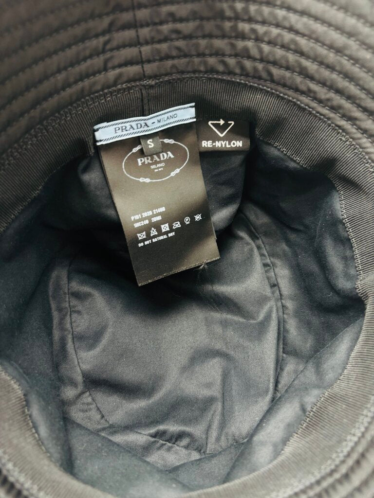 Prada LUXURY HAT Black