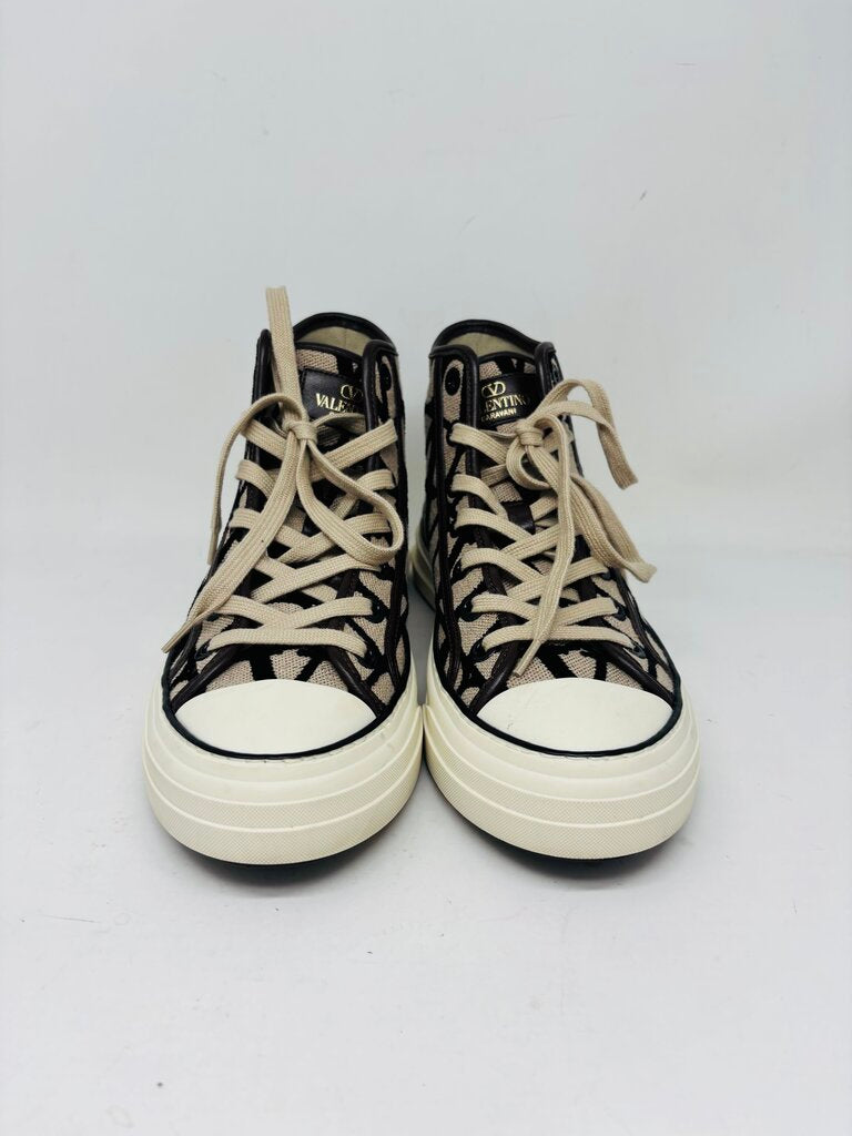 Valentino Garavani LUXURY SHOES Beige 7