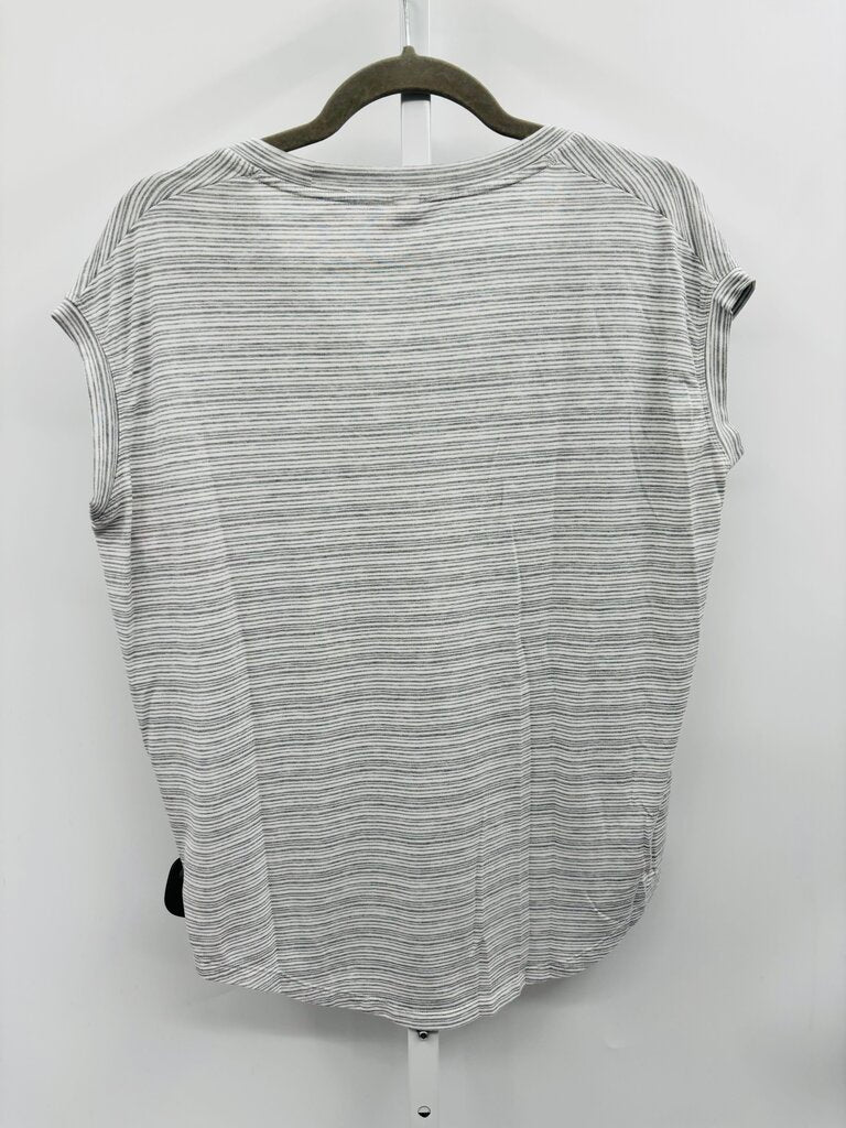 Athleta Active Top Grey S