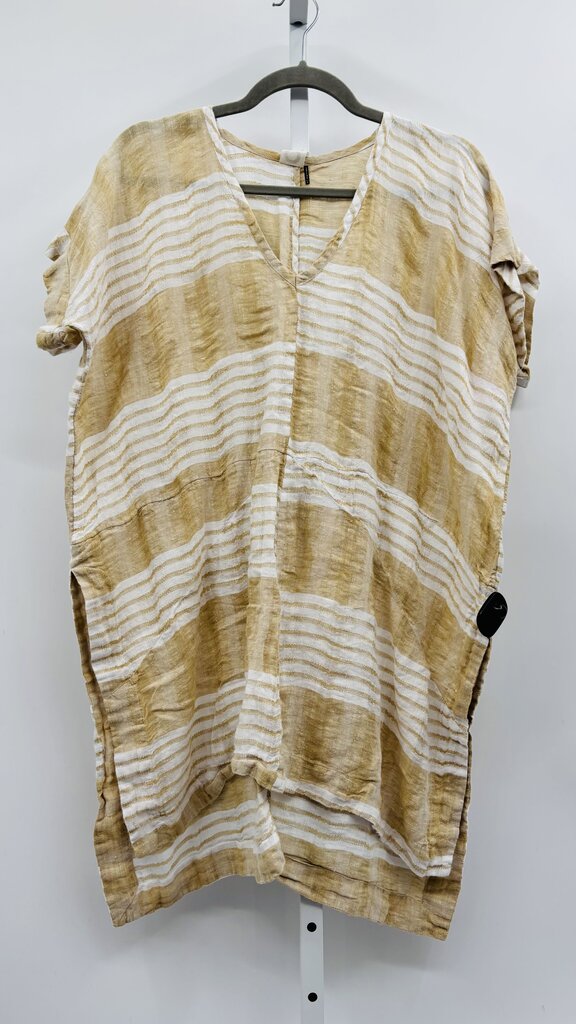 Akemi + Kin Tunic Beige S