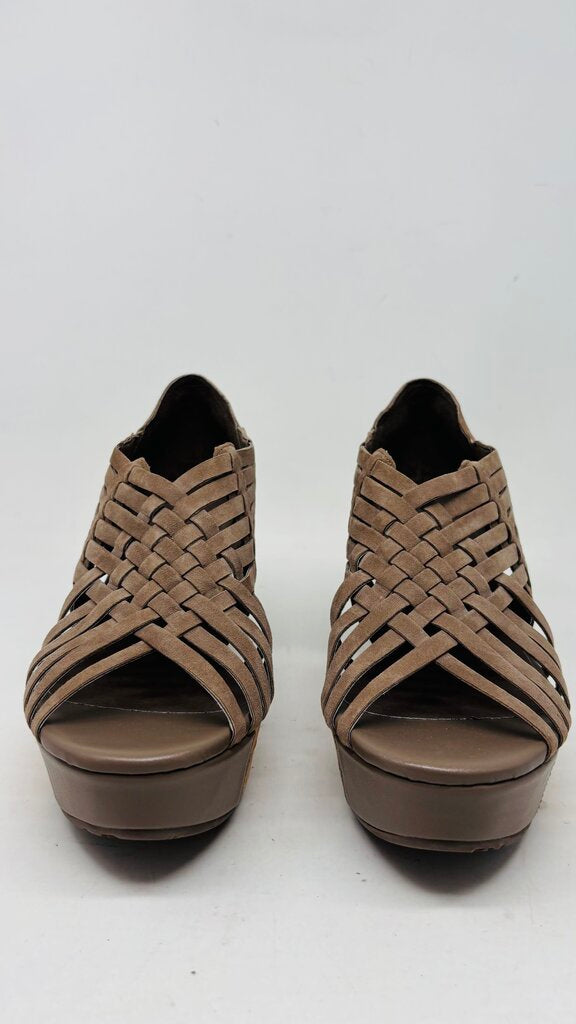 Chocolat Blu Wedge Brown 8.5