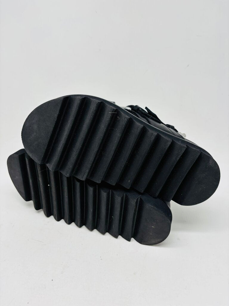 McQ: Alexander McQueen Sandals Black 6.5