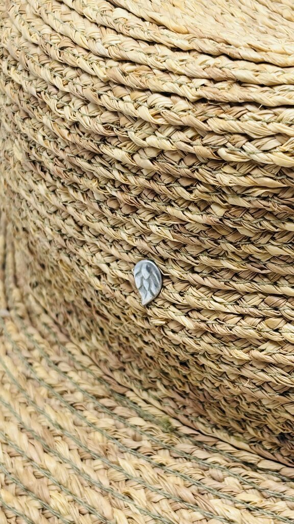 Helen Kaminski Hat Tan